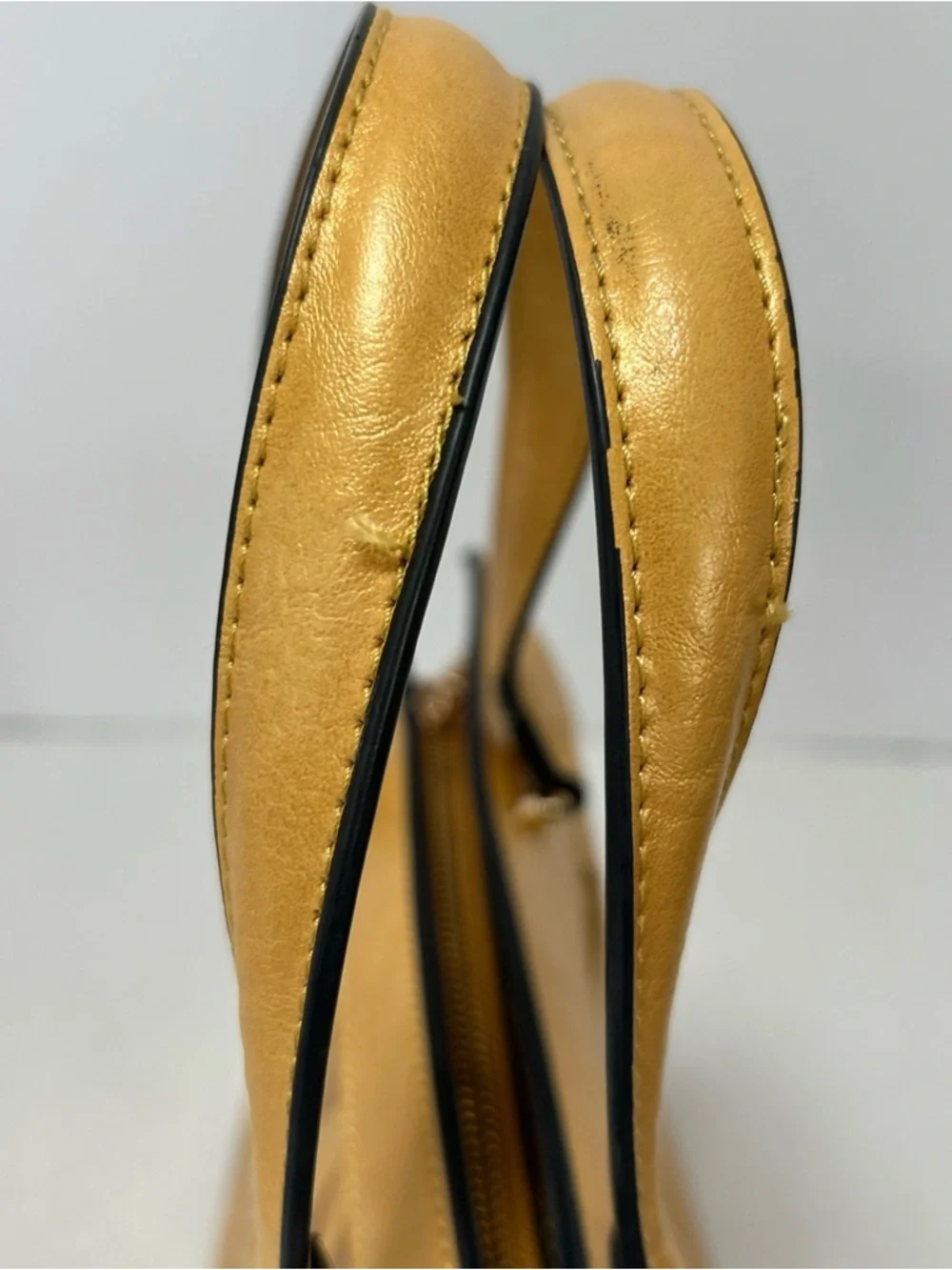 Mellow World stylish yellow
